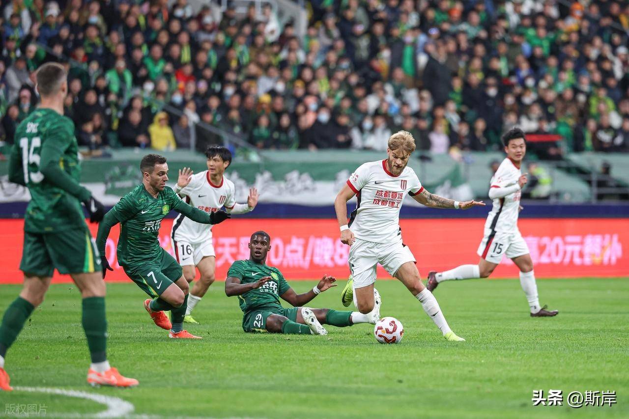 一号娱乐关于转会期突围战来临,北京国安围绕中超更衣室发声,媒体盛赞,轮换策略成焦点的信息